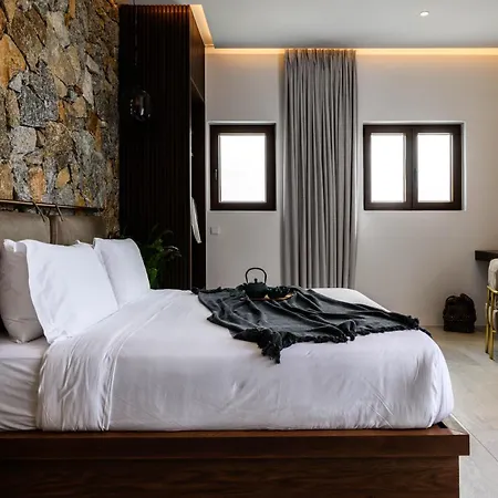 Charisma Hotel And Wellness Club Plintri Room photo